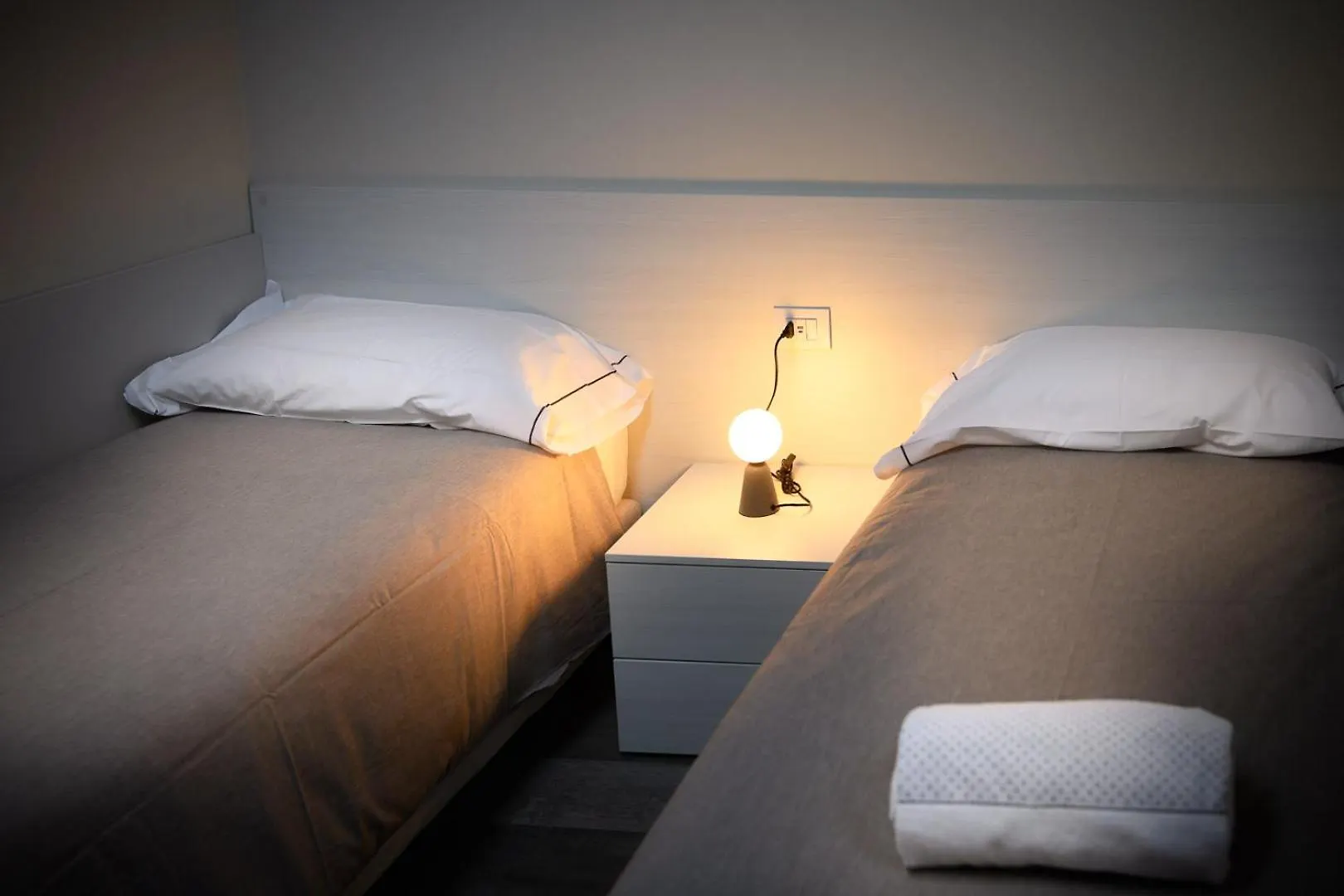 Residenza Cavour Appartamento D ティラーノ イタリア